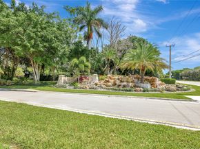 9963 NW 2nd Ct, Plantation FL 33324