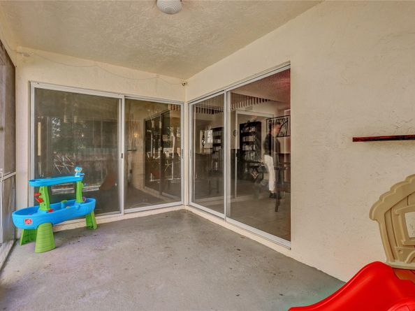 9963 NW 2nd Ct, Plantation FL 33324
