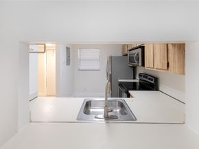 15805 W Waterside Cir 106, Sunrise FL 33326