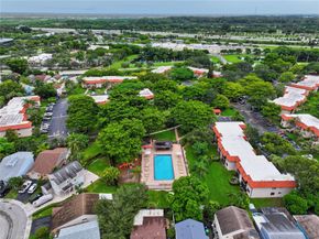 15805 W Waterside Cir 106, Sunrise FL 33326