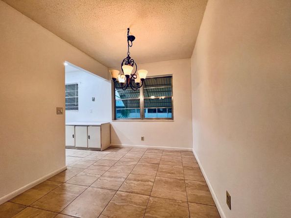 89 Canterbury D, West Palm Beach FL 33417