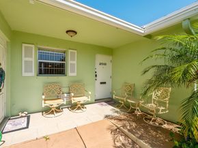 201 Bayview Avenue D, Boynton Beach FL 33435