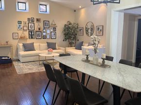 1988 Sacramento, Weston FL 33326