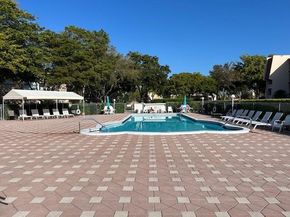 1000 Country Club Drive 403, Margate FL 33063