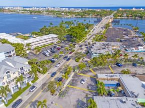 305 E Ocean Avenue Th7, Lantana FL 33462