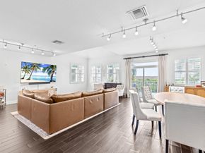 305 E Ocean Avenue Th7, Lantana FL 33462