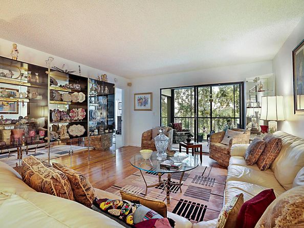 6037 Pointe Regal Circle 403, Delray Beach FL 33484