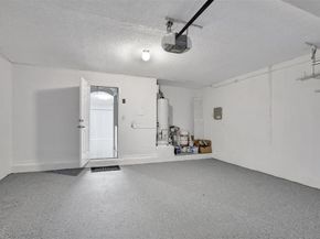 2355 NW 138th Dr, Sunrise FL 33323