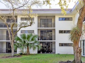 7579 NW 79th Ave 204, Tamarac FL 33321