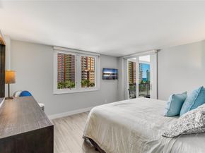 2200 NE 33rd Ave 8G, Fort Lauderdale FL 33305