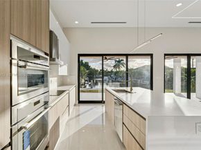 1304 SE 10th Terrace, Deerfield Beach FL 33441