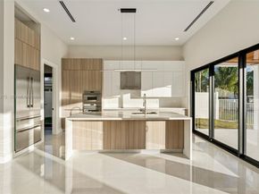 1304 SE 10th Terrace, Deerfield Beach FL 33441