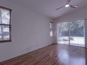 1125 E Waterside Cir, Weston FL 33327