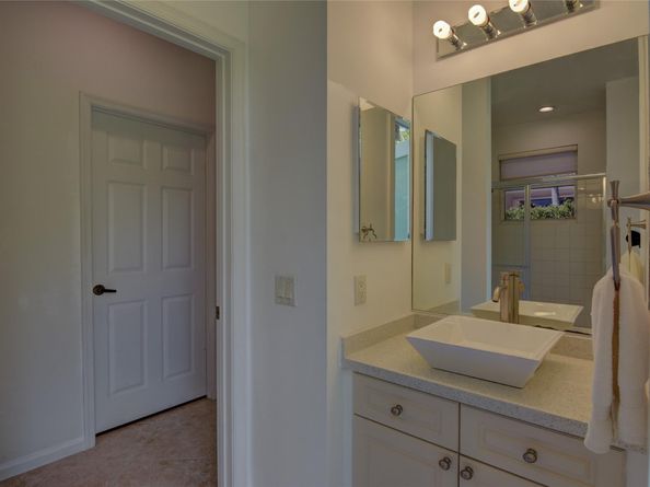 1125 E Waterside Cir, Weston FL 33327