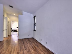 1125 E Waterside Cir, Weston FL 33327