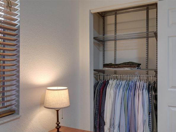 1125 E Waterside Cir, Weston FL 33327