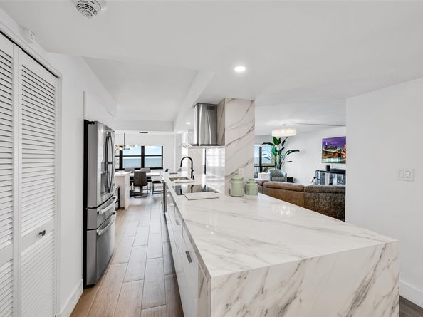 5100 N Ocean Blvd 1016, Lauderdale By The Sea FL 33308