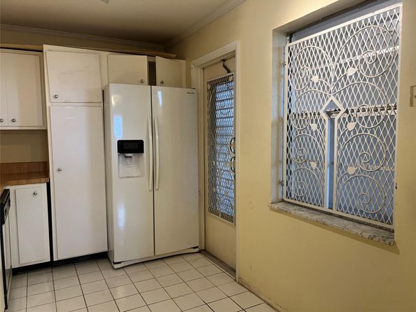 4151 NW 41st St 308, Lauderdale Lakes FL 33319