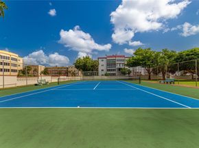 4151 NW 41st St 308, Lauderdale Lakes FL 33319