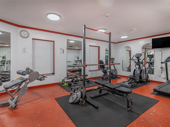 4151 NW 41st St 308, Lauderdale Lakes FL 33319