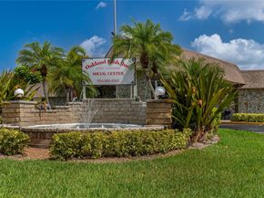 4151 NW 41st St 308, Lauderdale Lakes FL 33319
