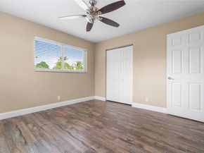 1329 SW 4th Ter, Pompano Beach FL 33060