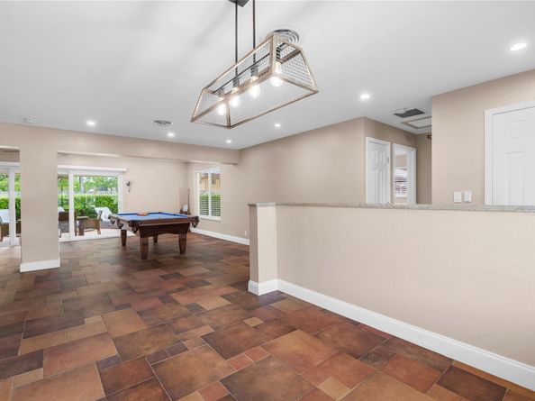 1329 SW 4th Ter, Pompano Beach FL 33060