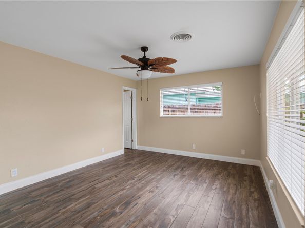 1329 SW 4th Ter, Pompano Beach FL 33060