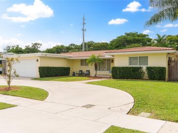 1329 SW 4th Ter