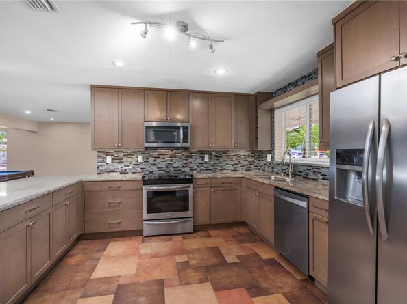 1329 SW 4th Ter, Pompano Beach FL 33060