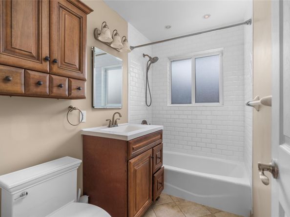 1329 SW 4th Ter, Pompano Beach FL 33060