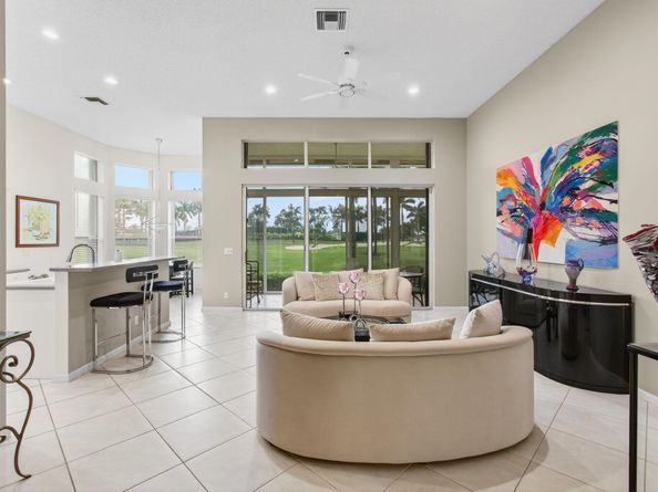 6886 Swansea Lane, Boynton Beach FL 33472