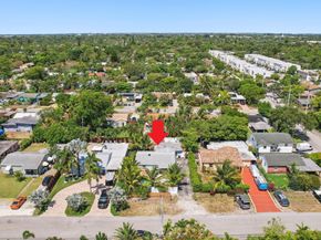 1631 N Andrews Square, Fort Lauderdale FL 33311