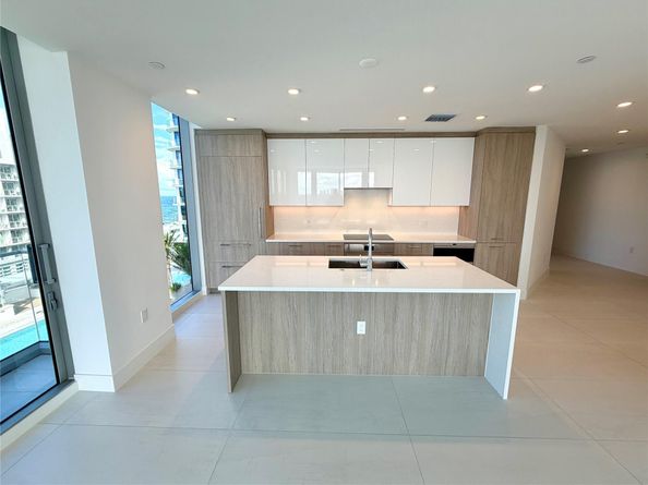 153 N Seabreeze blv 704, Fort Lauderdale FL 33304