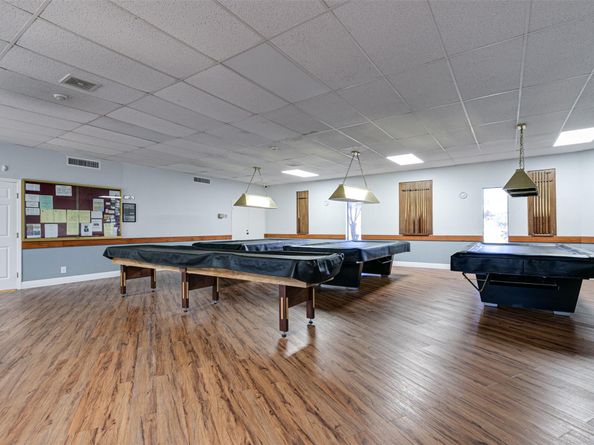 450 Briarwood Cir 2, Hollywood FL 33024