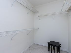 450 Briarwood Cir 2, Hollywood FL 33024