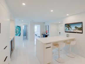 1 Las Olas Circle 1102, Fort Lauderdale FL 33316