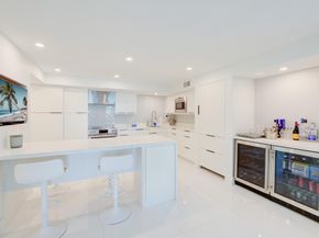 1 Las Olas Circle 1102, Fort Lauderdale FL 33316