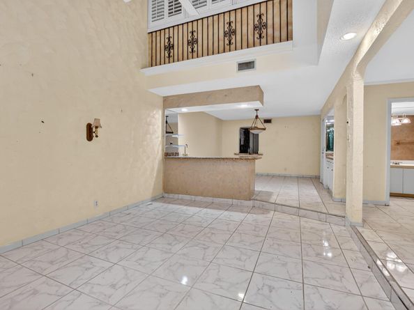 6758 Canary Palm Circle, Boca Raton FL 33433