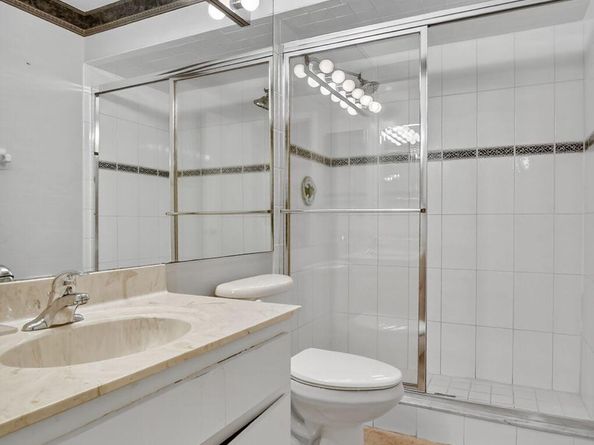 6758 Canary Palm Circle, Boca Raton FL 33433