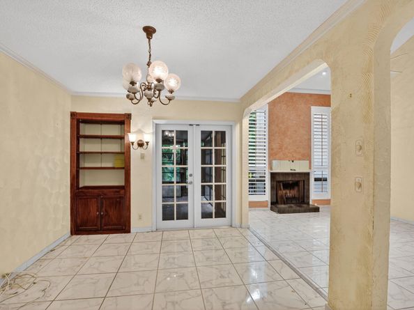 6758 Canary Palm Circle, Boca Raton FL 33433