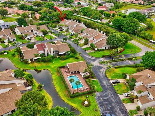 6758 Canary Palm Circle, Boca Raton FL 33433