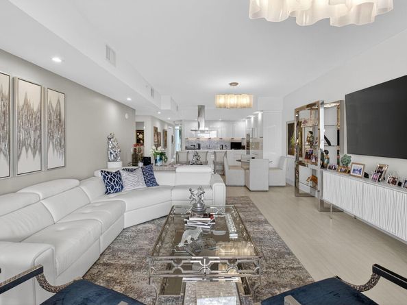 20155 Boca West Drive C205, Boca Raton FL 33434