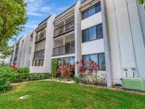 4248 Deste Court 202, Lake Worth FL 33467