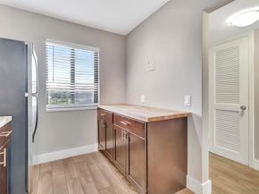 4248 Deste Court 202, Lake Worth FL 33467