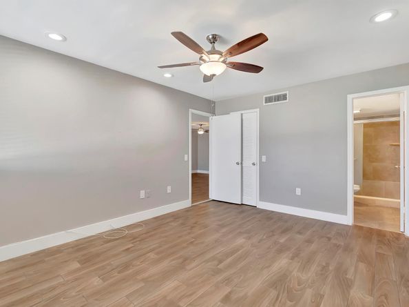 4248 Deste Court 202, Lake Worth FL 33467