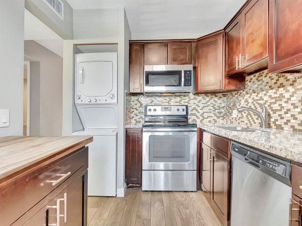 4248 Deste Court 202, Lake Worth FL 33467