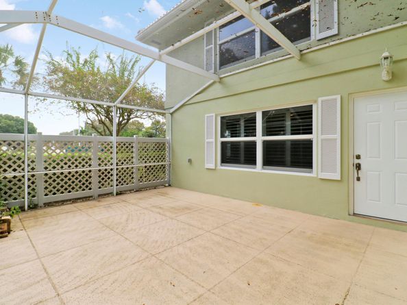 1903 Stratford Way, West Palm Beach FL 33409