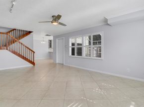 1903 Stratford Way, West Palm Beach FL 33409