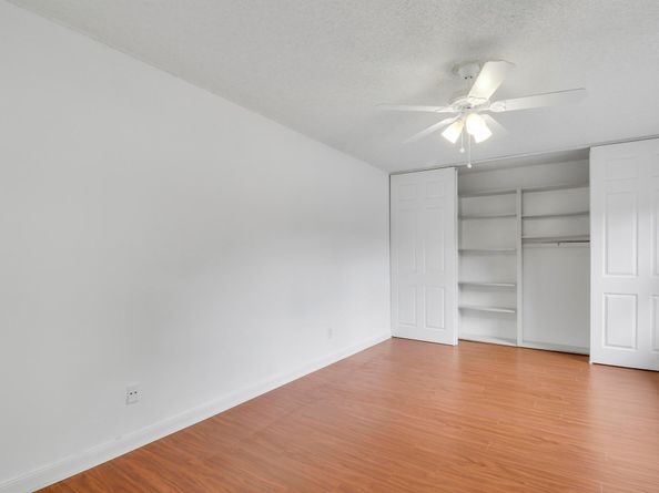 1903 Stratford Way, West Palm Beach FL 33409